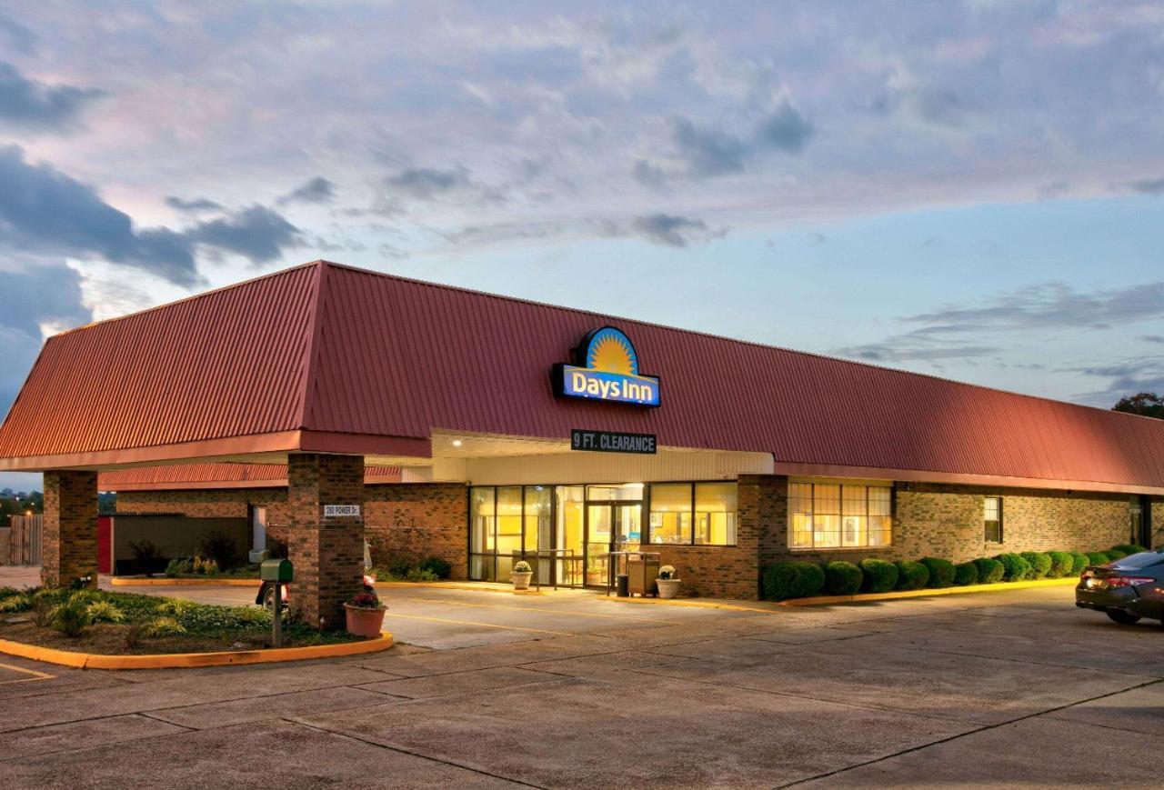 Days Inn By Wyndham Batesville Esterno foto